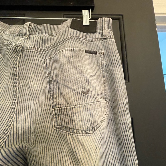 Hudson mens railroad stripe Blake slim straight denim jeans size 36”. - Picture 3 of 5